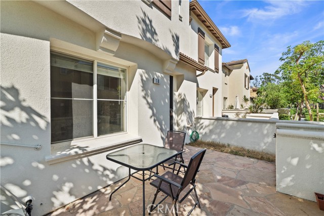 MLS #OC25232482 image #2