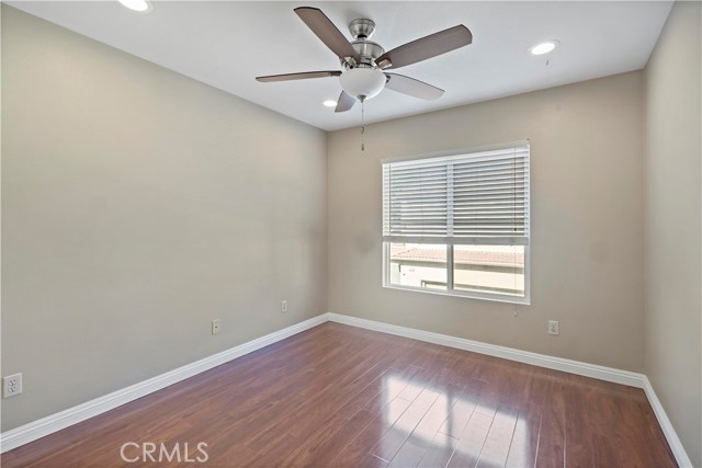 MLS #OC25232482 image #20