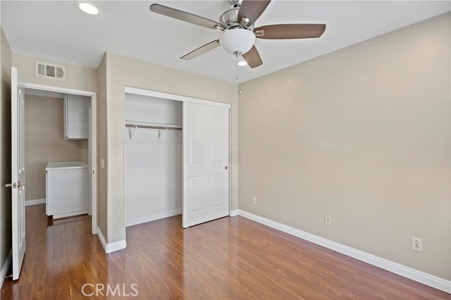 MLS #OC25232482 image #25