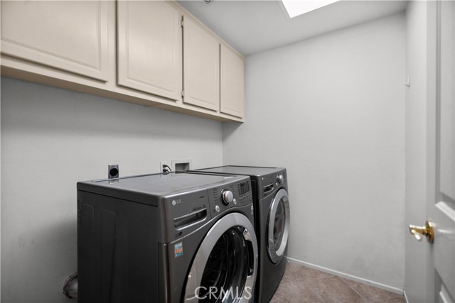 MLS #OC25232482 image #28