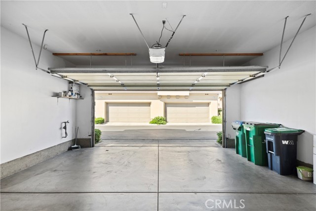 MLS #OC25232482 image #29