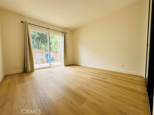 MLS #OC25232487 image #3