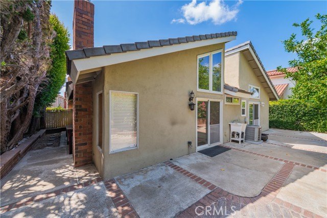 MLS #OC25232495 image #28