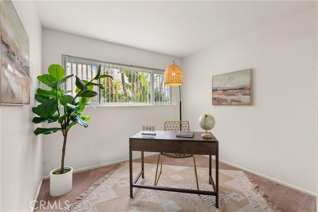 MLS #OC25232552 image #17