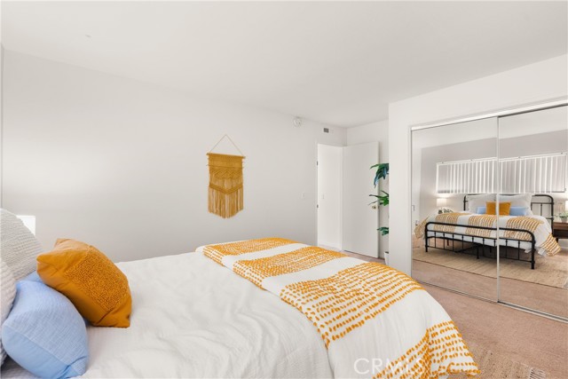 MLS #OC25232552 image #20