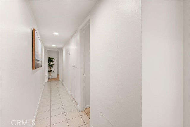 MLS #OC25232552 image #21