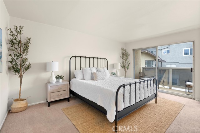 MLS #OC25232552 image #39