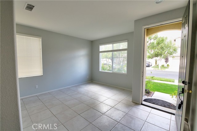 MLS #OC25232555 image #1