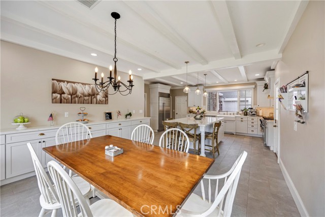 MLS #OC25232568 image #18