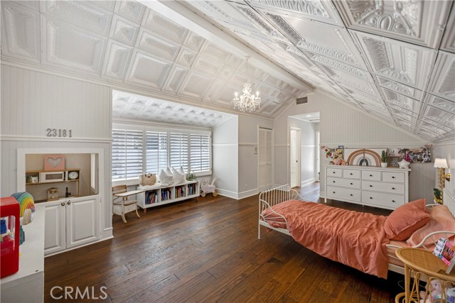 MLS #OC25232568 image #49