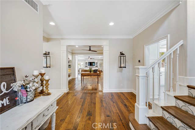 MLS #OC25232568 image #8