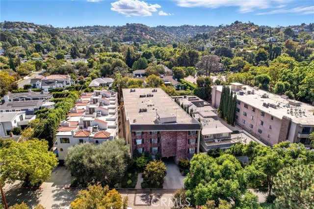 MLS #OC25232660 image #24