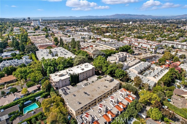 MLS #OC25232660 image #27