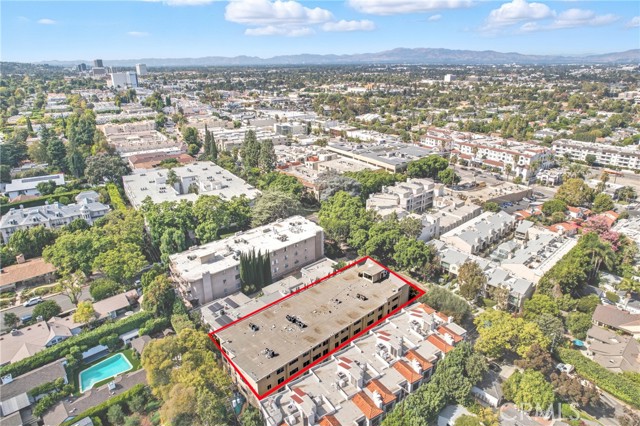 MLS #OC25232660 image #28