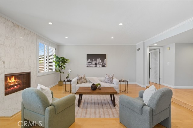 MLS #OC25232660 image #4