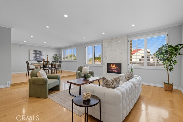 MLS #OC25232660 image #8