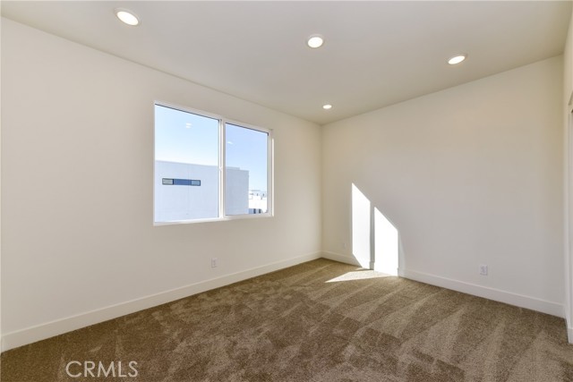 MLS #OC25232726 image #19