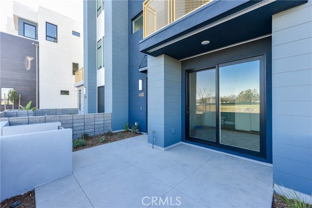 MLS #OC25232726 image #2