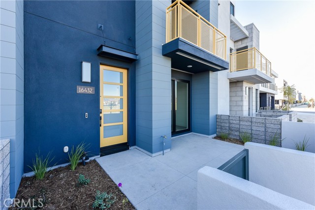 MLS #OC25232726 image #3