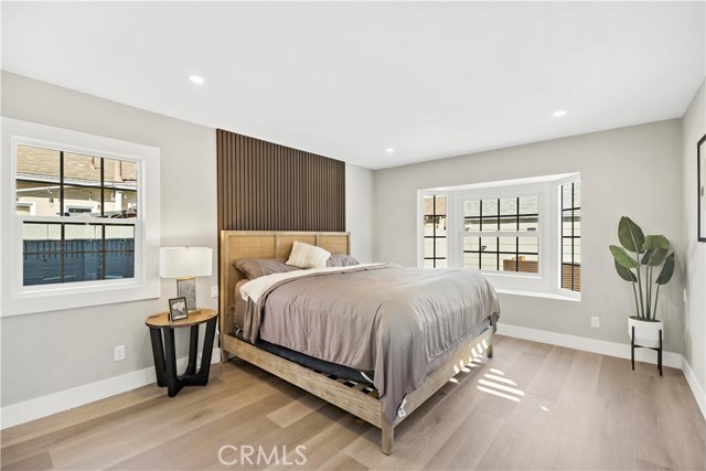 MLS #OC25232738 image #10