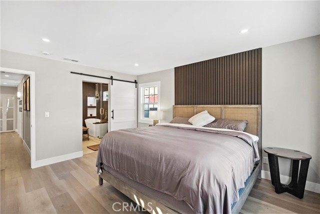 MLS #OC25232738 image #11