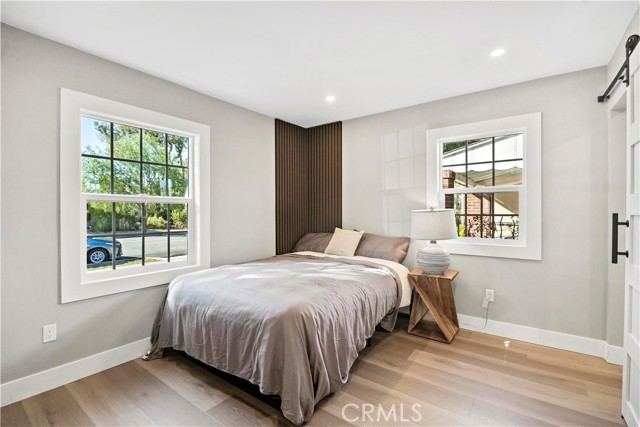 MLS #OC25232738 image #14