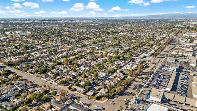 MLS #OC25232738 image #21