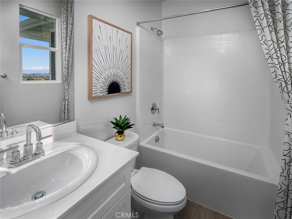 MLS #OC25232825 image #3