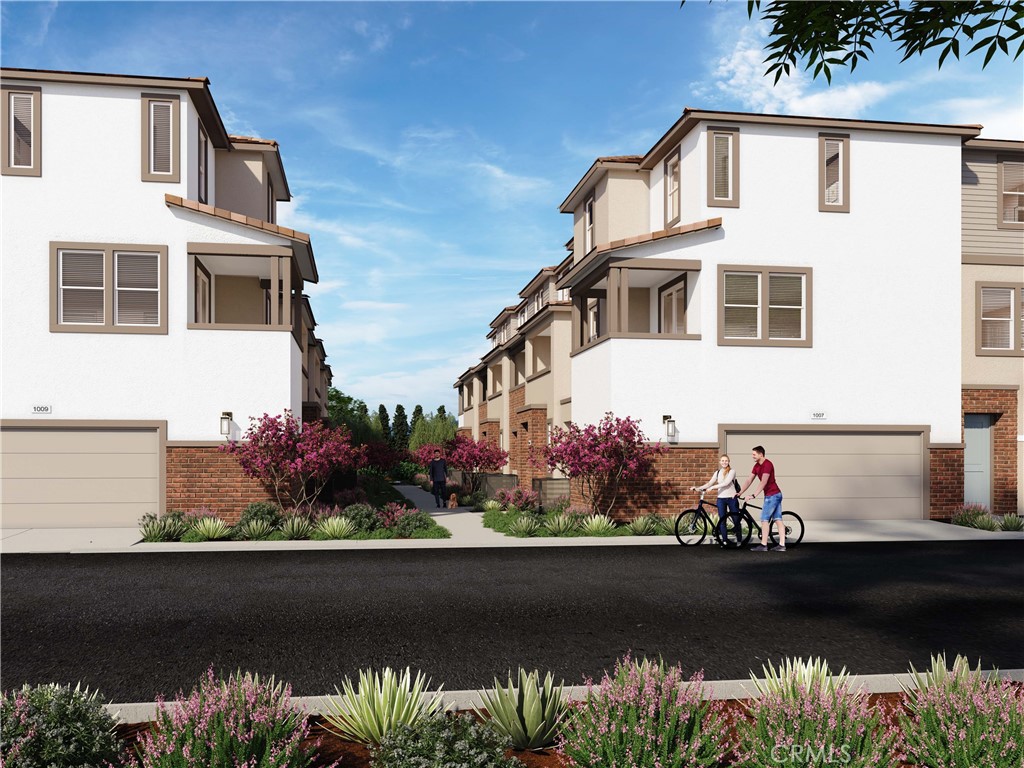 MLS #OC25232833 image #16