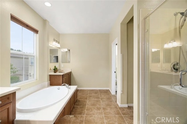 MLS #OC25232843 image #10