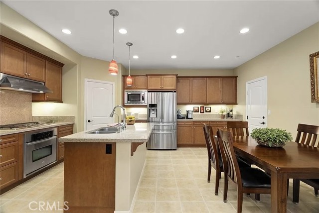 MLS #OC25232843 image #2