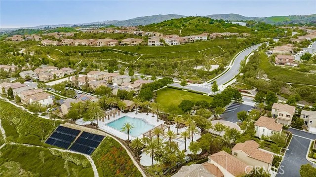 MLS #OC25232843 image #23