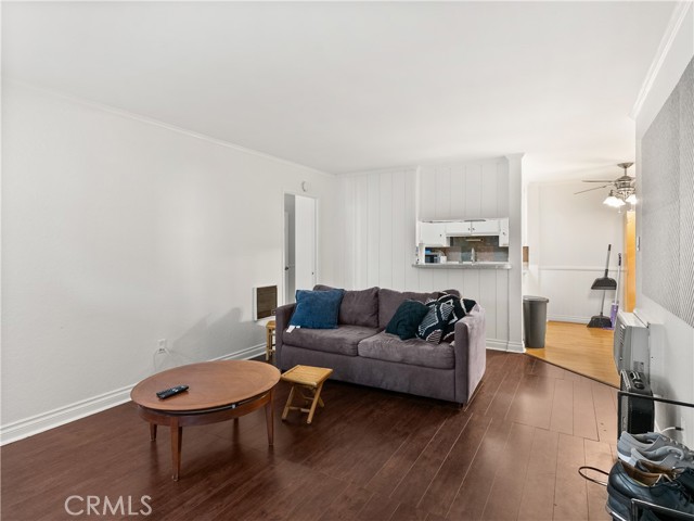 MLS #OC25232856 image #2