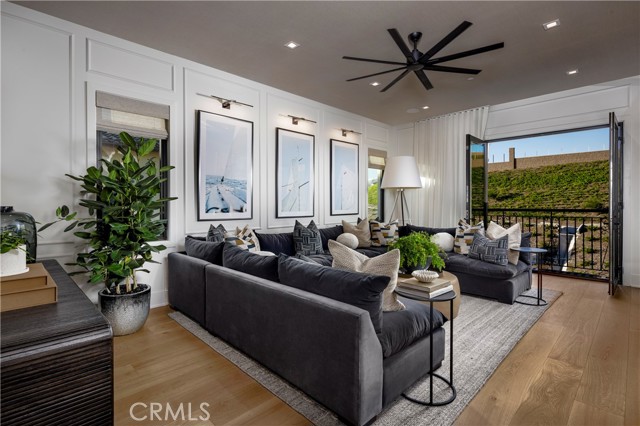 MLS #OC25232871 image #14