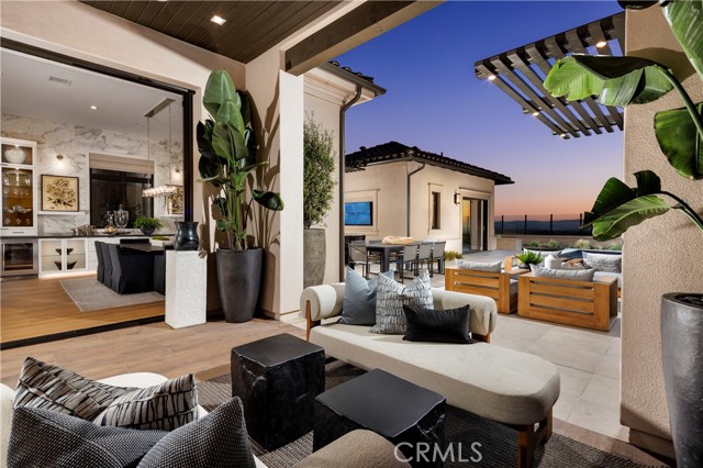 MLS #OC25232871 image #4