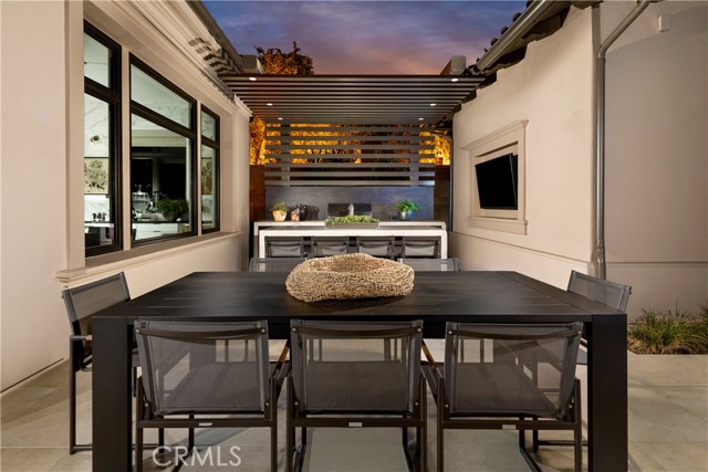 MLS #OC25232871 image #6