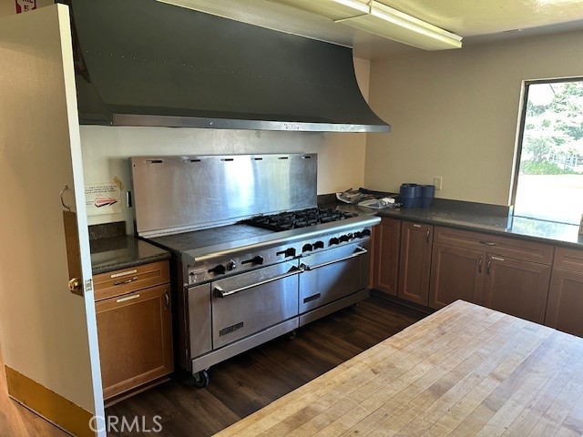 MLS #OC25232945 image #20