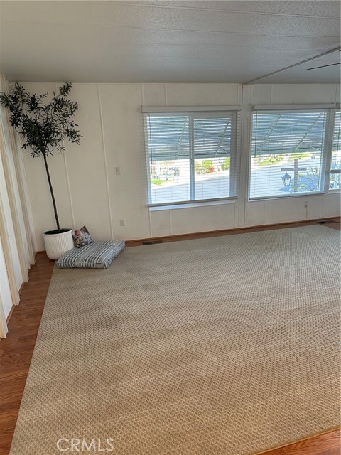 MLS #OC25232945 image #9