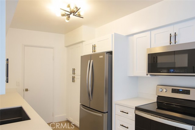 MLS #OC25232949 image #12