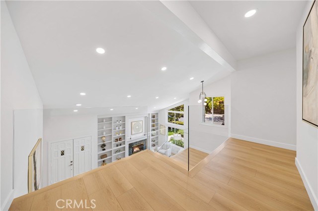 MLS #OC25232956 image #25