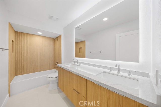 MLS #OC25232956 image #28