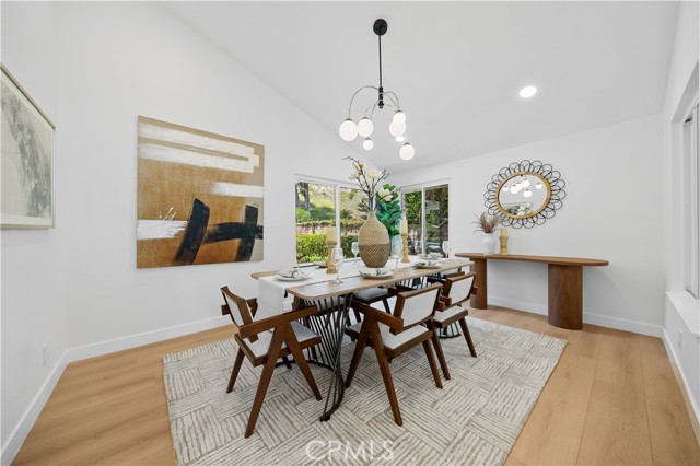 MLS #OC25232956 image #8