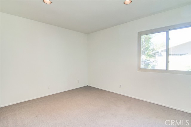 MLS #OC25232960 image #18