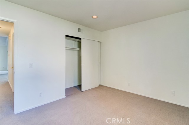 MLS #OC25232960 image #19