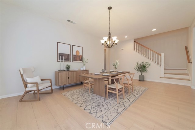 MLS #OC25232972 image #2