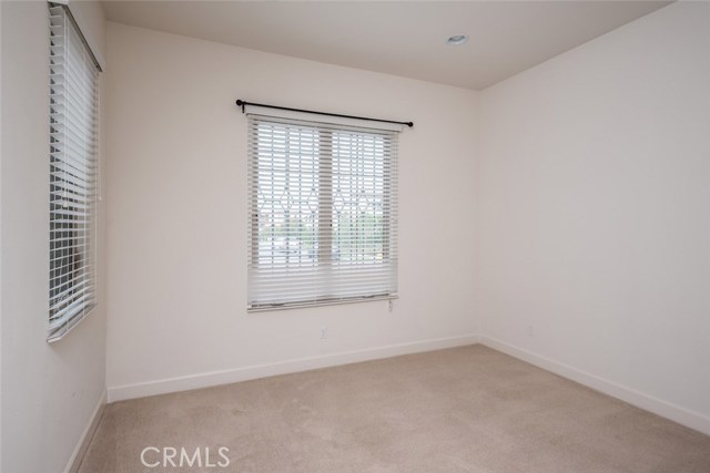 MLS #OC25233058 image #23