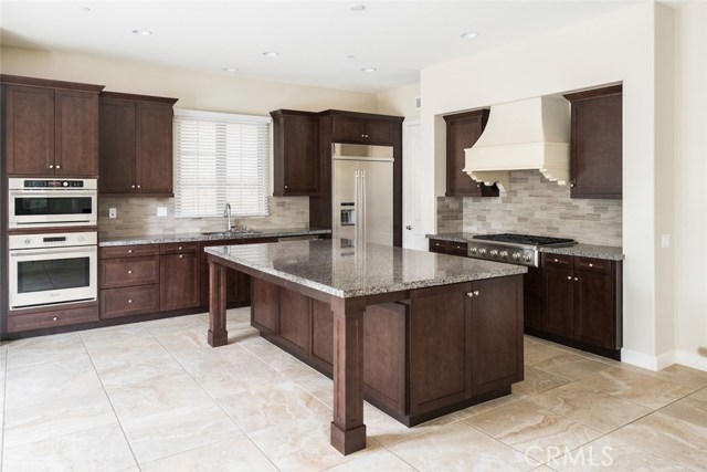 MLS #OC25233058 image #6