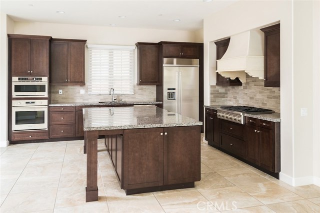 MLS #OC25233058 image #8