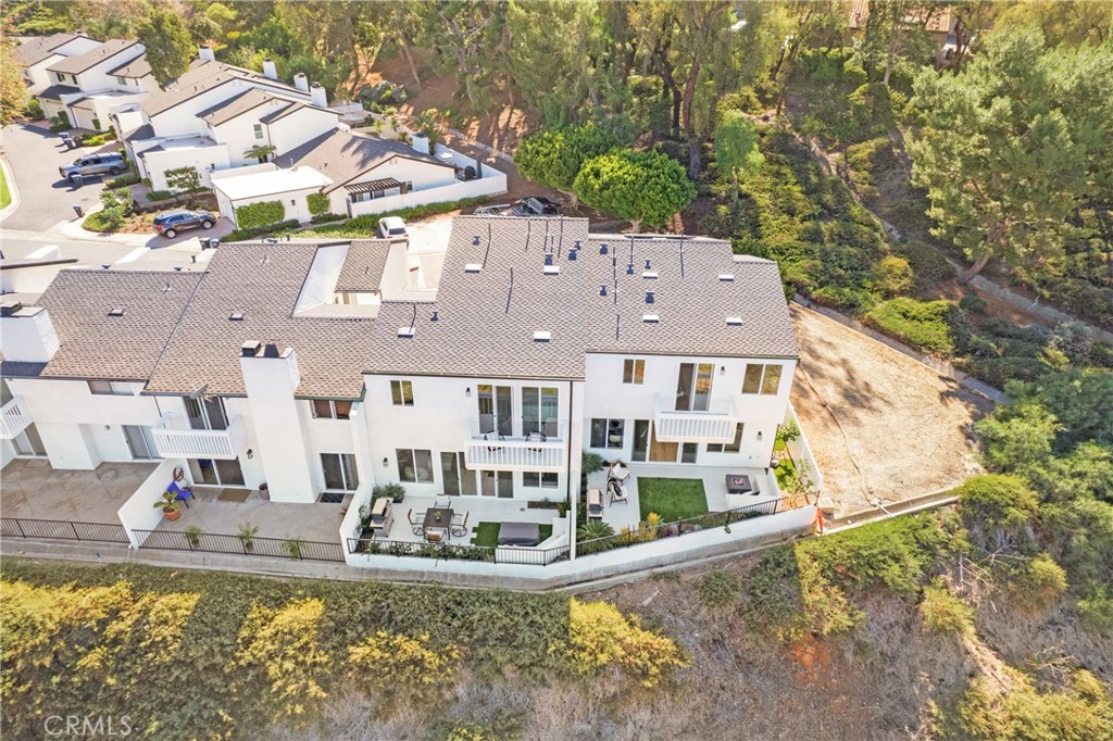 MLS #OC25233088 image #43