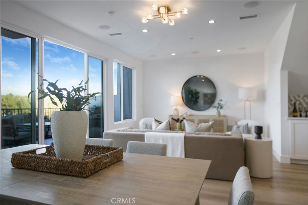 MLS #OC25233090 image #13